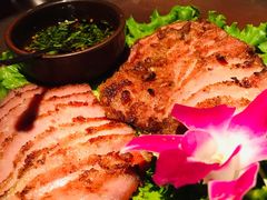 卡拉山火塘烧肉-花马天堂云南餐厅 Lost Heaven(外滩店)