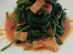 -汗腾格里·风味餐厅(新疆驻京办店)