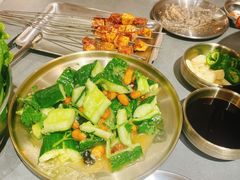 -围炉肉舍•炭烤活鳗•丹东海鲜烤肉(步行街店)