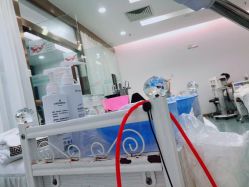 包房-痘院长·祛痘·皮肤管理