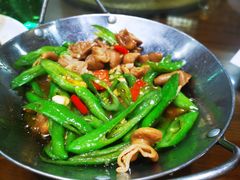 -芦茨金富饭庄·25年老字号·专做稻草鸡