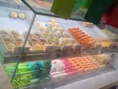 -HappyMiss花满楼·鲜花饼·鲜花茶·伴手礼(上海环球港店)