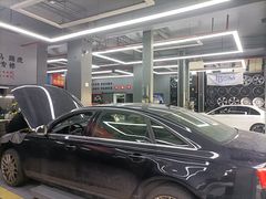 -爱车行 奥迪 奔驰 宝马 保时捷 路虎 专业 维修保养 原厂 奥迪改装升级 中心(静安店)