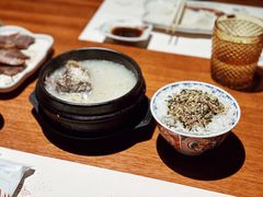 蒜香牛尾汤-肉魁屋·烧肉·烧鸟·酒场(高新店)