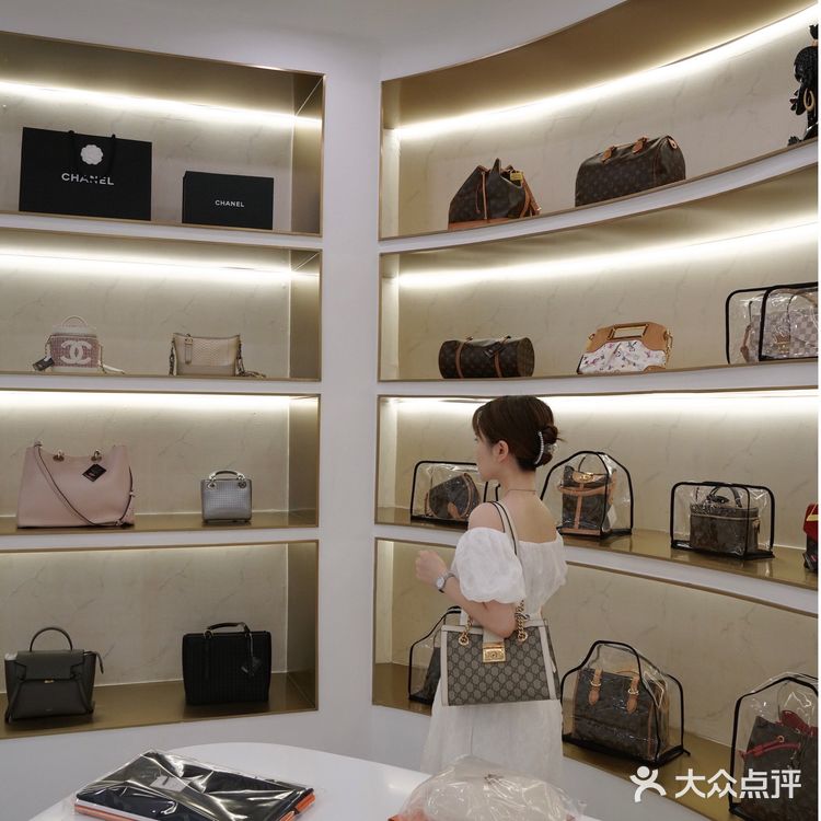 杭州最大中古店|几百就能买LV！随手一拍还能出片~