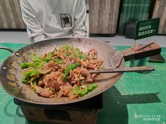 -费大厨辣椒炒肉(太平老街店)