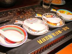 -老牌坊云南鱼豆花火锅(哈西万达店)