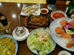 -青瓦餐厅·生鱼片·韩园烤肉(西塔店)