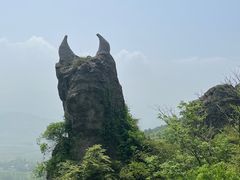 -马仁奇峰