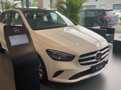 -天津波士信达奔驰4S店(卫津南路店)