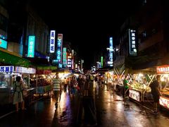 -六合夜市