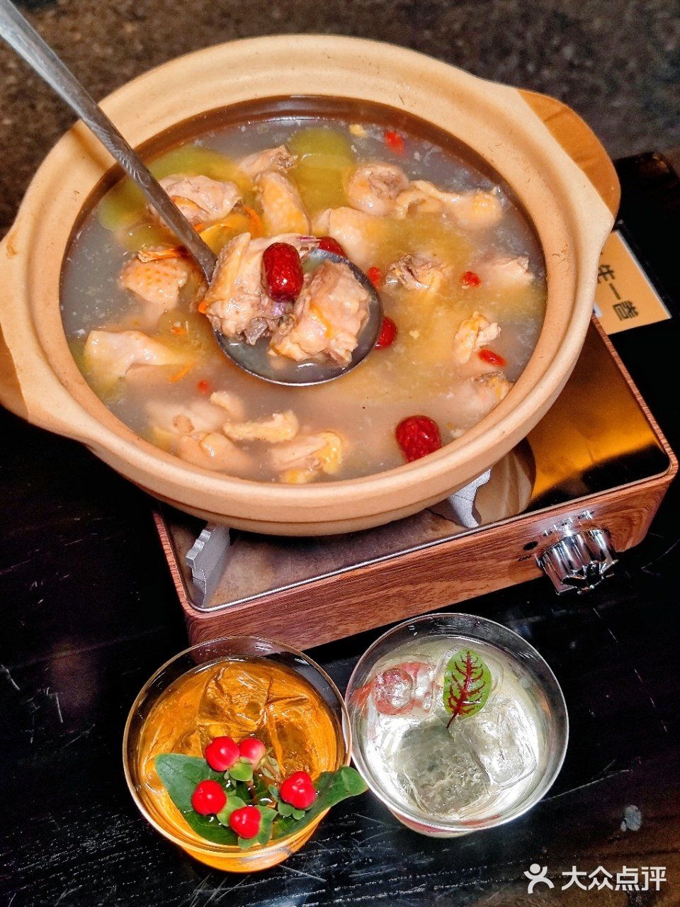围炉煮茶+喝酒撸串，魔都宝藏小酒馆‼️