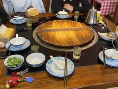 -东北哈尔滨酱骨头馆房掌柜铁锅炖