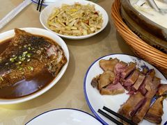 -天乐农家鱼头王(天目湖店)