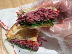 小红帽三明治-OUR Bakery(中海环宇荟店)