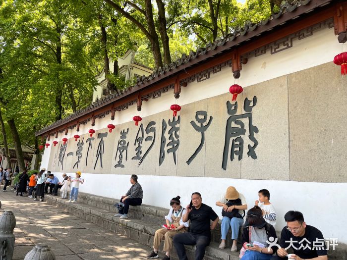 严子陵钓台(富春江小三峡)图片