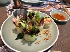 黄金蛋包猪颈肉米纸卷-CHINCHIN 青青·泰国料理(万象食家店)