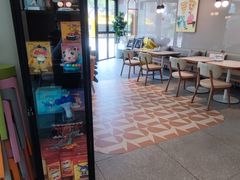 -必胜客(联投东方店)