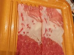 -牛YO寿喜烧·铁板烧和牛火锅自助(市府恒隆店)