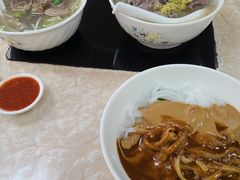 -华威达牛庄(黄埔大道西店)