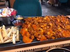 -肥肥虾庄·金牌油焖大虾(杨园滨江时代walk店)
