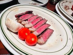 -MONICH牛排融合餐厅(和义大道购物中心店)