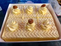 老奶油小方-昆明冠生园·蛋糕·面包(朗悦湾店)