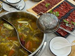 -田村·酸汤鲜牦牛肉火锅(布达拉宫广场店)