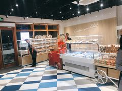 -85度C(生甜甜圈研究工坊·上海局门店)