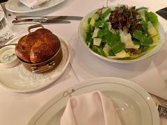 36个月孔泰芝士苹果色拉-壳里西餐厅Coquille Seafood Bistro(蒙自路店)