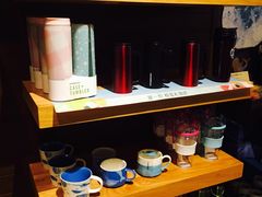 -星巴克臻选(济南万达店)