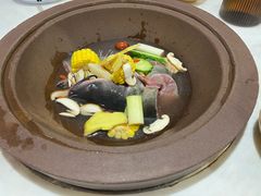 -鲜念蒸汽石锅鱼(红山6979店)
