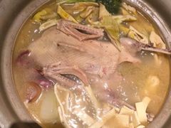 老鸭煲-城北食府(枫林店)