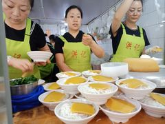 -洪记凉米线(新兴路店)