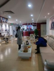 -南京健丽·去眼袋医疗美容机构