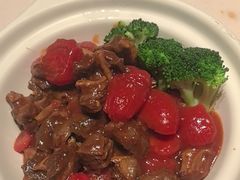 -八府香鸭·啫啫煲(华山路店)