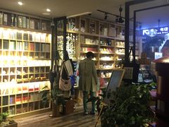 -晓风书屋(大学路店)