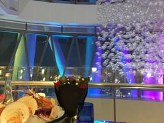 -广州塔卢特斯法国旋转餐厅