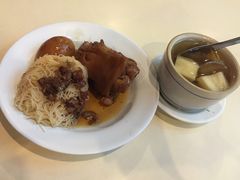 -阿水狮猪脚大王(台中公园店)