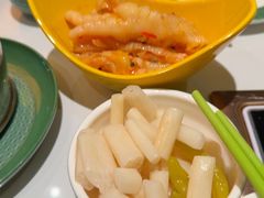 -润园四季椰子鸡火锅(卓越INTOWN店)