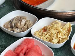 -捞王锅物料理(上海世茂广场店)