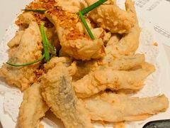 椒盐九肚鱼-肥仔文澳门猪骨煲(南京西路店)
