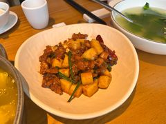 -隔壁老王·家常云南菜(花巷店)