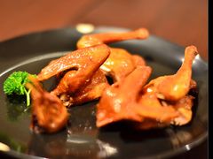 红烧乳鸽-汤城小厨•粤菜•靓汤(西直门凯德MALL店)