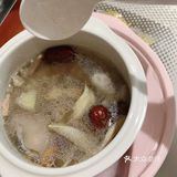 超级好吃美容养颜的炖猪蹄汤