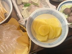 -耶里夏丽·丝路国际·新疆餐厅(浦东区东方路店)