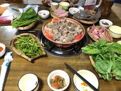 -阿婆情腊排骨火锅(金虹路店)