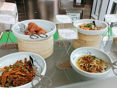 -两咖啡自助餐厅(静安香格里拉酒店)