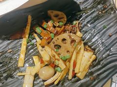 辣卤素拼-嘎嘎鸭脑壳(蜀汉路店)