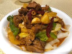 新疆大盘鸡-巴扎美食·新疆菜·西域歌舞表演餐厅(新疆大厦店)